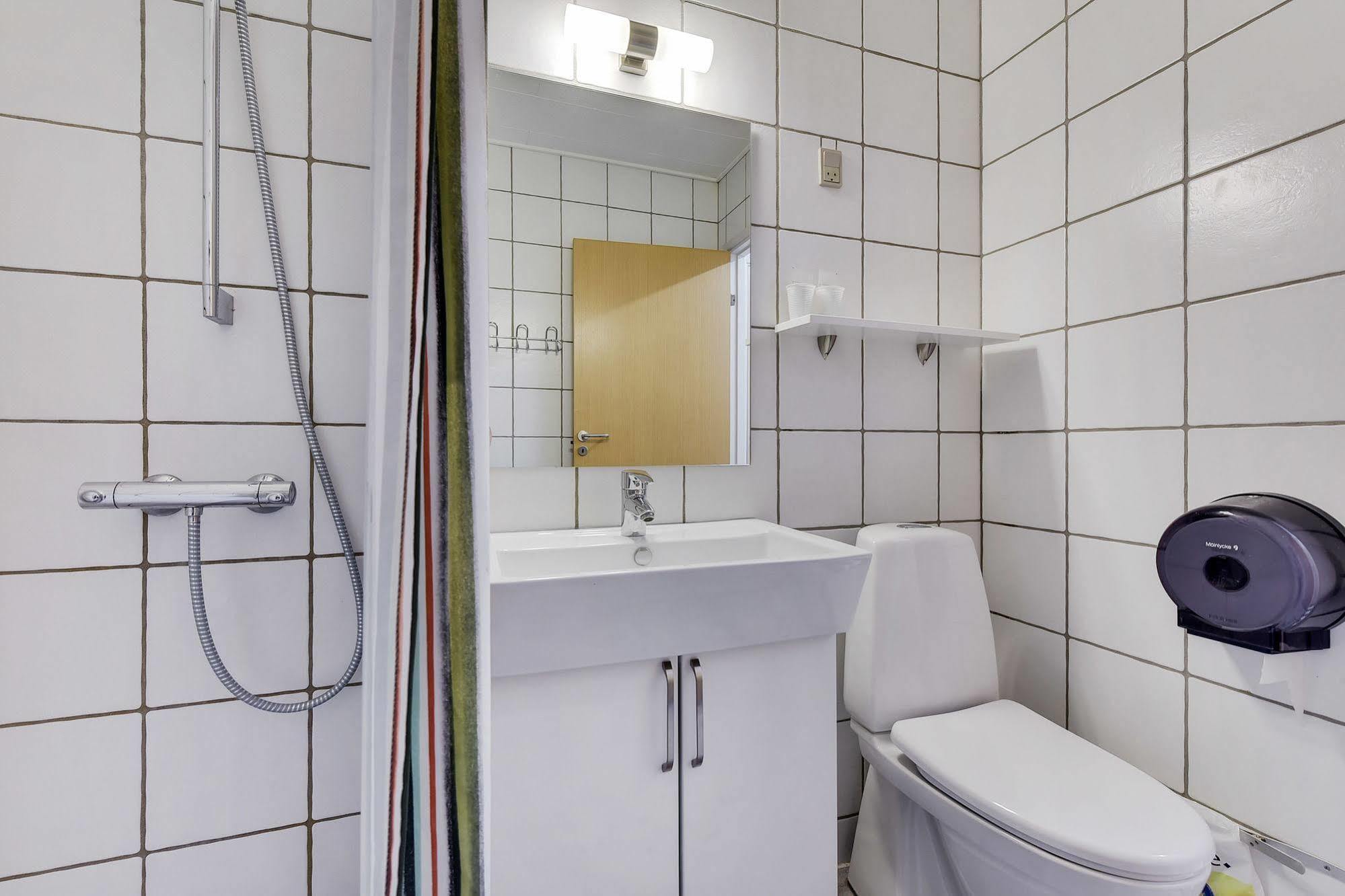 Hotel ווארדה מראה חיצוני תמונה
